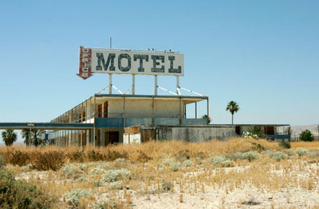 sketchy-motel