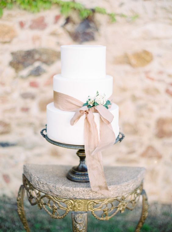 Simple Wedding Cake Ribbon | Basic Bash Events